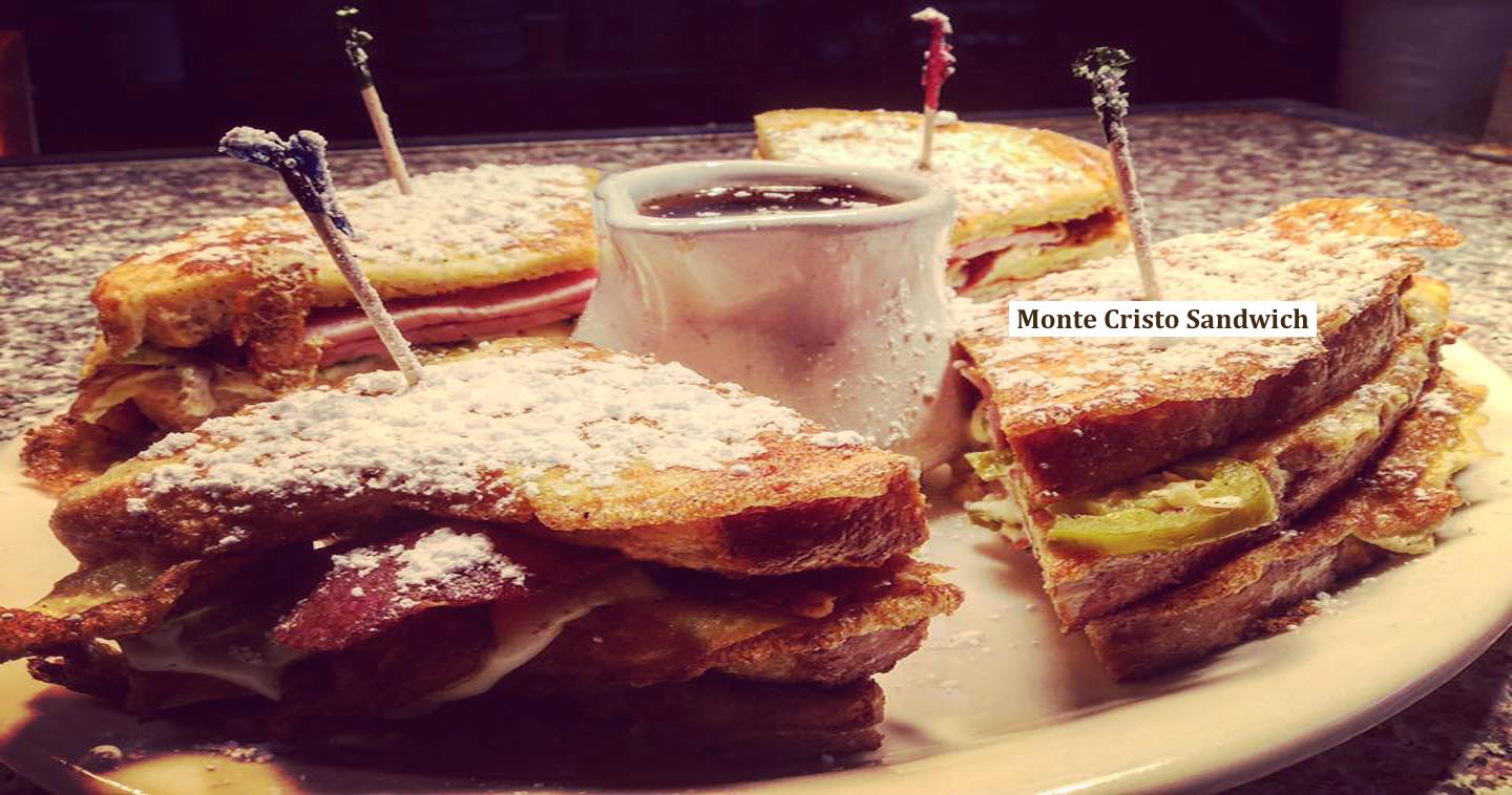 this is a picture of skilletz special monte cristo sandwich